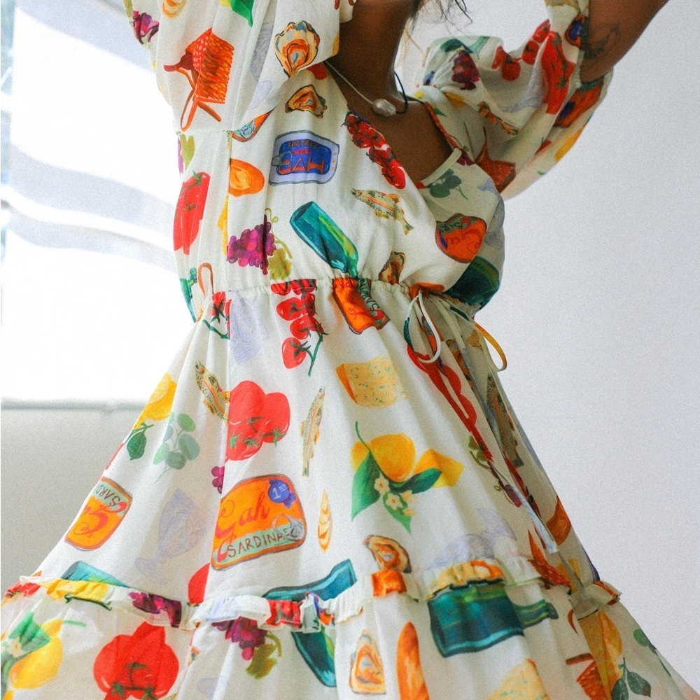 Lisa Says Gah Cream Mini Dress with Multicolor Fruit & Food Print - Picture 7 of 12